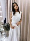 /upload/dress/1984/1BB7651F-4FB9-4D9D-A127-E5D09F627752.jpeg