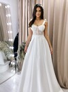 /upload/dress/1734/8A0A7133-4DA0-46D1-8443-F3B00E168EB2.jpeg