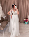/upload/dress/1345/AABA1224-B150-4336-BA7C-5526B4D37326.jpeg