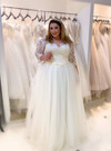 /upload/dress/1419/BDDDE028-1435-4265-91C6-F170B7D9205E.jpeg
